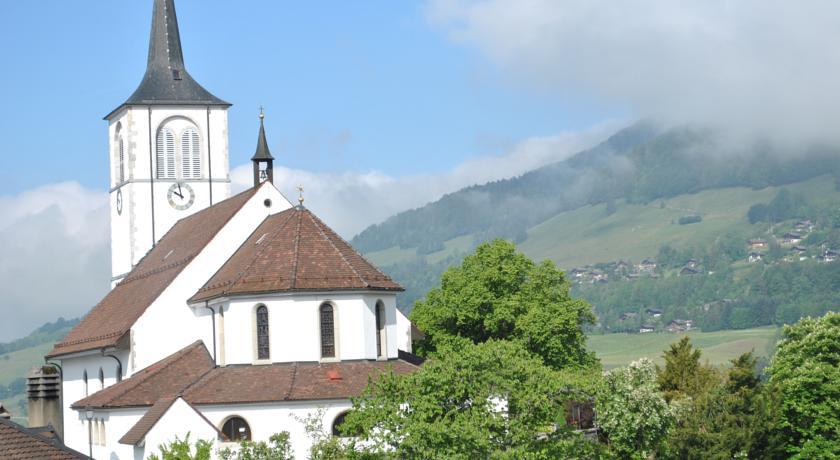 Residence Le Sapin & Bains De La Gruyere Charmey Zewnętrze zdjęcie